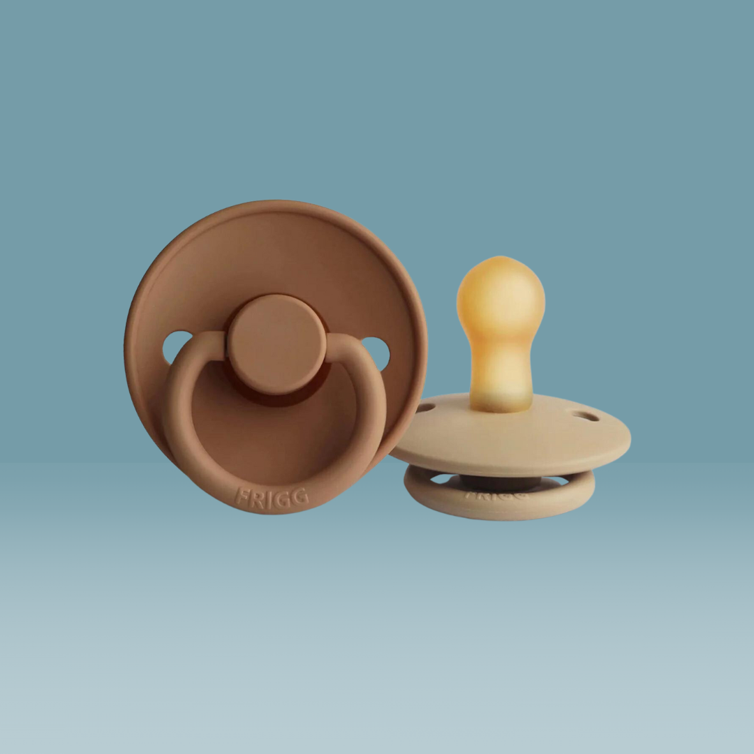FRIGG natural rubber pacifier | croissant + cappuccino
